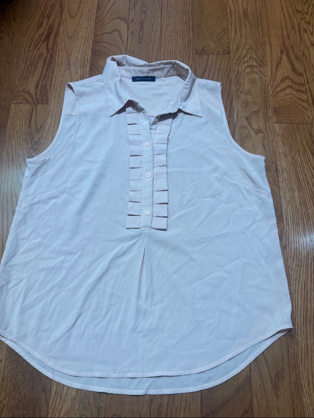 Tommy Hilfiger Sleeveless Pleated Front Blouse - Pale Pink